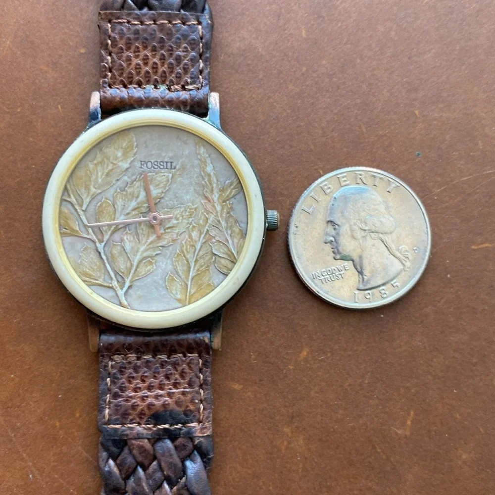 1995 RARE FOSSIL STONE LEAVES WATCH BW-6714